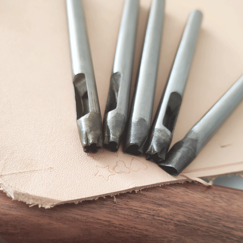 革穴パンチ,スチールパンチ,花の形をした穴,革製作業ツール, - Leatherwork Awl のレビューと価格