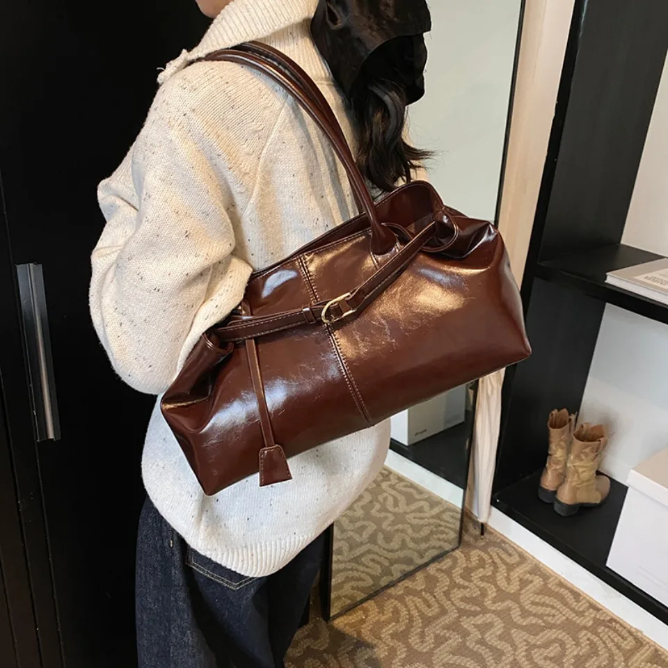 冬用オイルPUレザーホーボーハンドバッグショルダーバッグレト - Leatherwork Workshop のレビューと価格